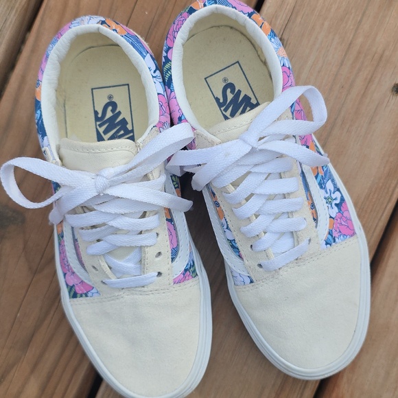 Vans Old Skool Shoe, Suede, Size 5.5 - Picture 3 of 9